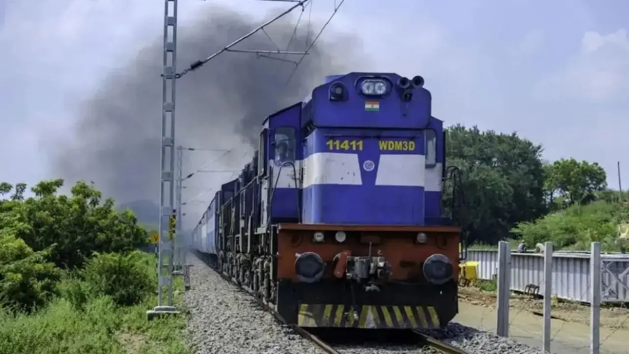  Indian Railways extends 34 Special Trains to ease travel during peak season